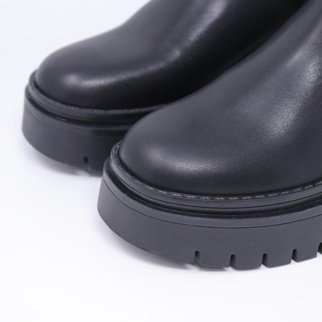 [RESEXXY（リゼクシー）4]靴 - バックルベルトショートブーツ｜RESEXXYのファッション通販 - Rcawaii.（アールカワイイ）
