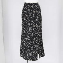 バリエプリントナロースカート