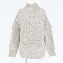 ケーブルケープドッキングニット