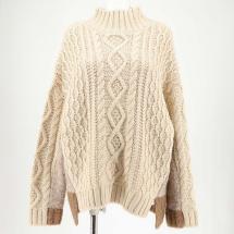 ケーブル&times;ブークレドッキングニット