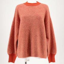 リサイクルブークレ袖ボタン配色ニット